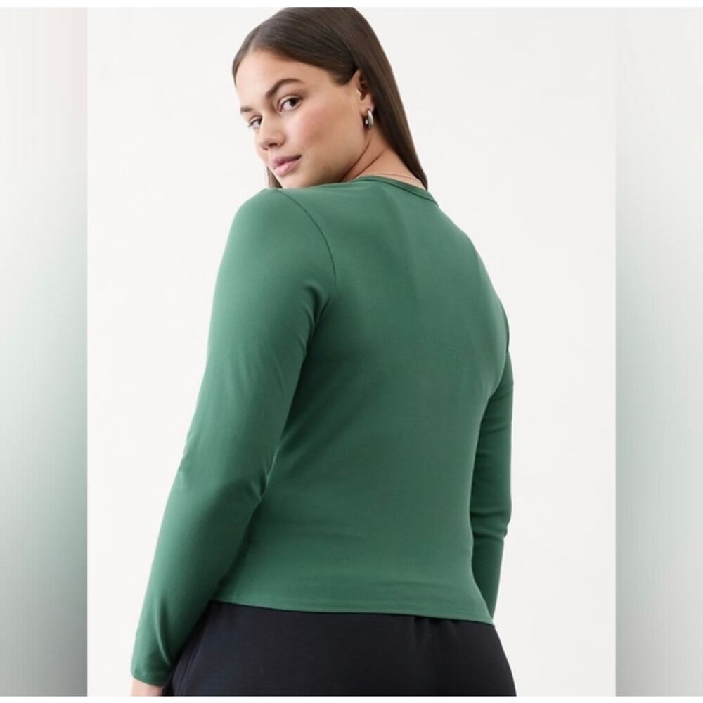 ATHLETA | *NWT* Signature Rib Crew Long Sleeve Top Green Sz S
